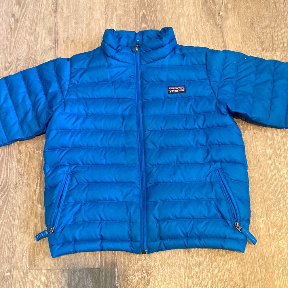 Patagonia blue down coat 5T